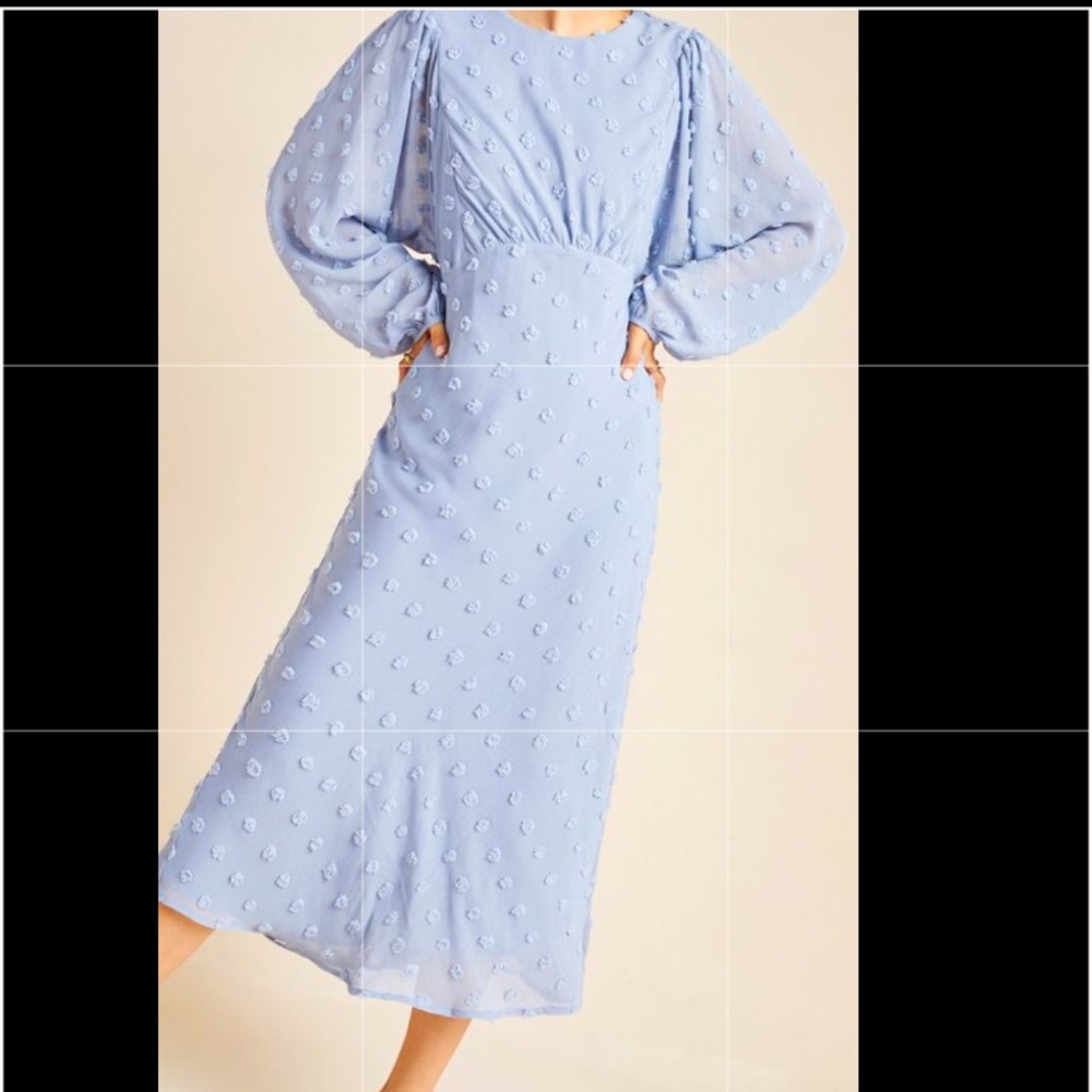 Beautiful trendy textured midi dress!